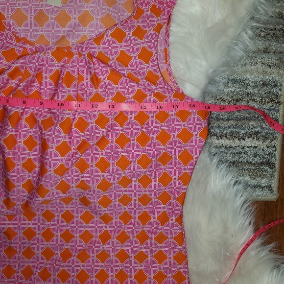 Banana Republic Pink and Orange Smocked Tank Top - Picture 4 of 8